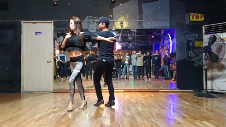탑도우미 이미지