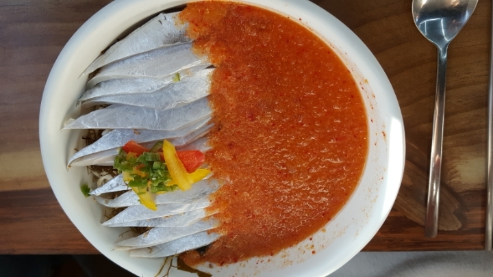갯마을식당 이미지