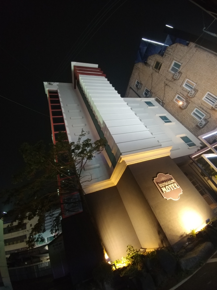모텔포시즌 이미지