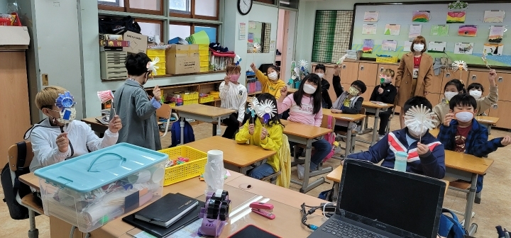 어등초등학교 이미지