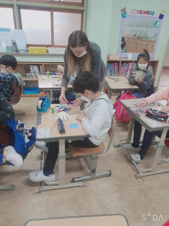 어등초등학교 이미지