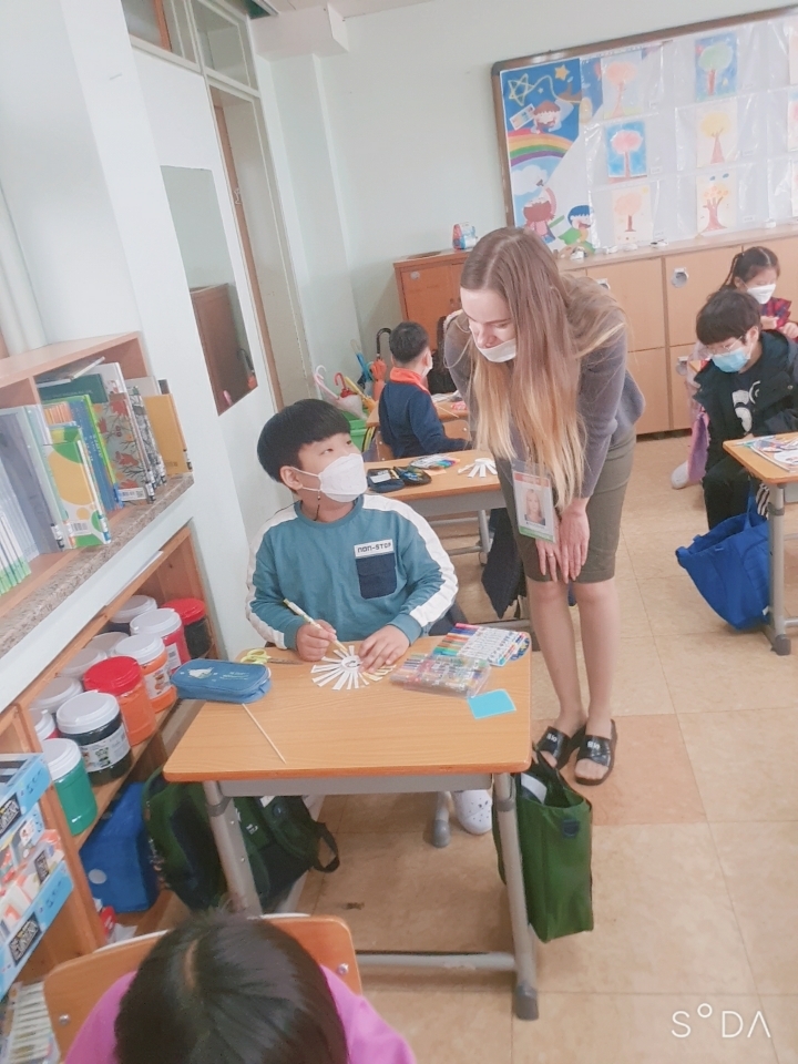 어등초등학교 이미지