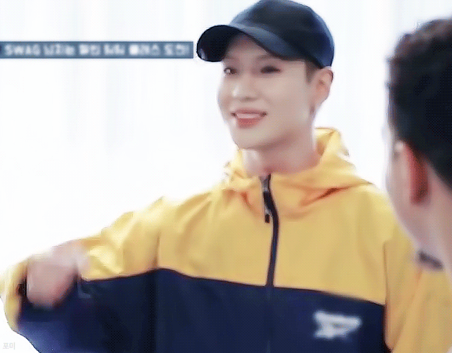 [샤이니] 눈웃음 치는 태민이.gif | 인스티즈