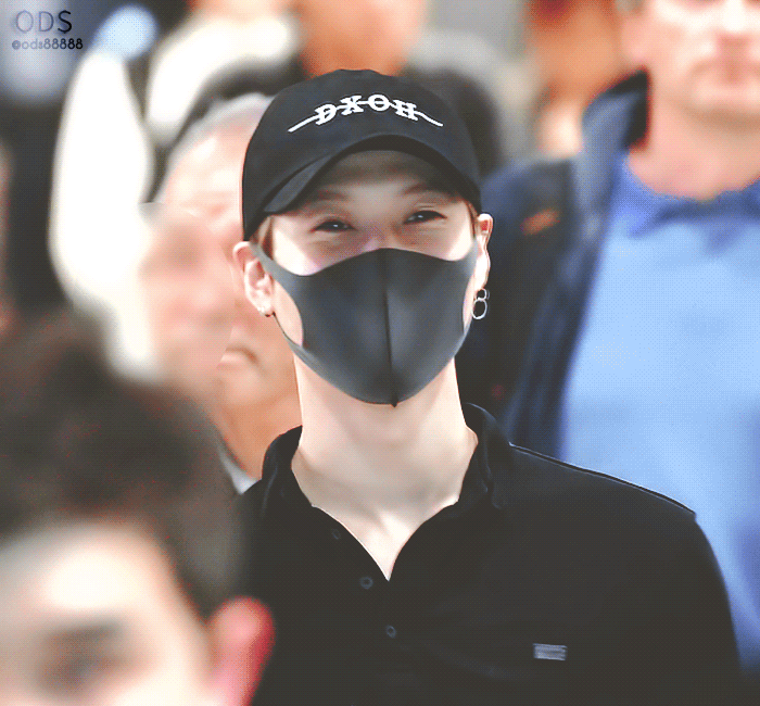 [샤이니] 눈웃음 치는 태민이.gif | 인스티즈