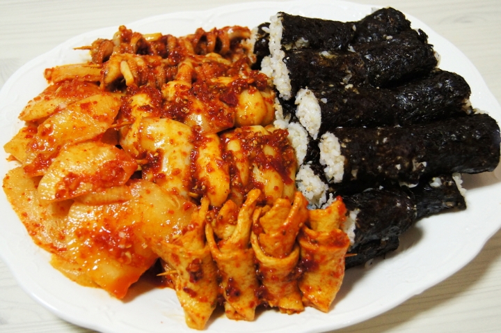 다른 김치들에 비해 덜 유명하지만 은근히 좋아하는사람 많은 김치.jpg | 인스티즈