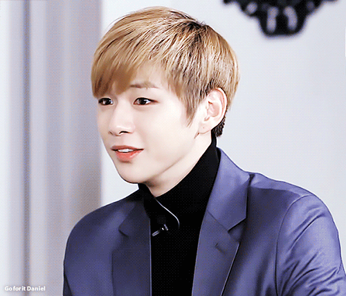 [강다니엘외] 성공한 덕후와 최애 아이돌이 만났을때 | 인스티즈