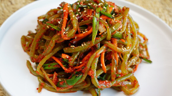 한번 먹기 시작하면 배추김치로 돌아가기 아쉬운 김치들.jpg | 인스티즈