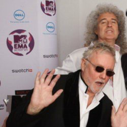 [퀸] 사람은 쉽게 변하지 않긔 | 인스티즈