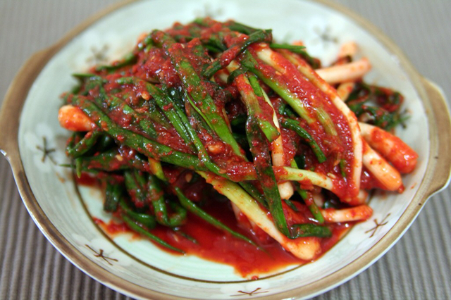 한번 먹기 시작하면 배추김치로 돌아가기 아쉬운 김치들.jpg | 인스티즈