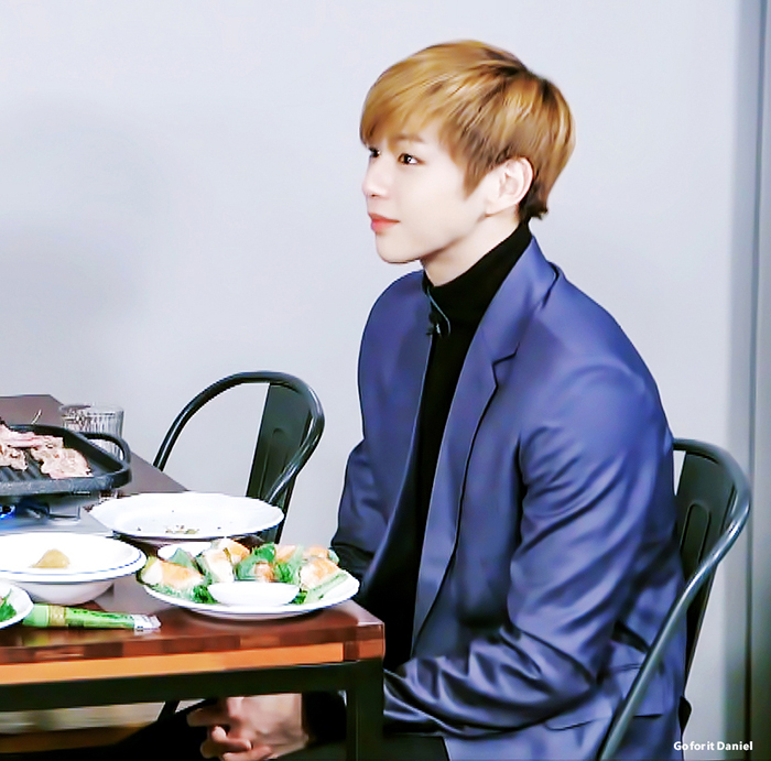 [강다니엘외] 성공한 덕후와 최애 아이돌이 만났을때 | 인스티즈