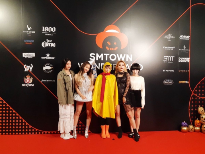 [레드벨벳] 팬들이 우비소녀를 몰라 천하장사 소세지 코스프레로 오해받은 아이린 | 인스티즈