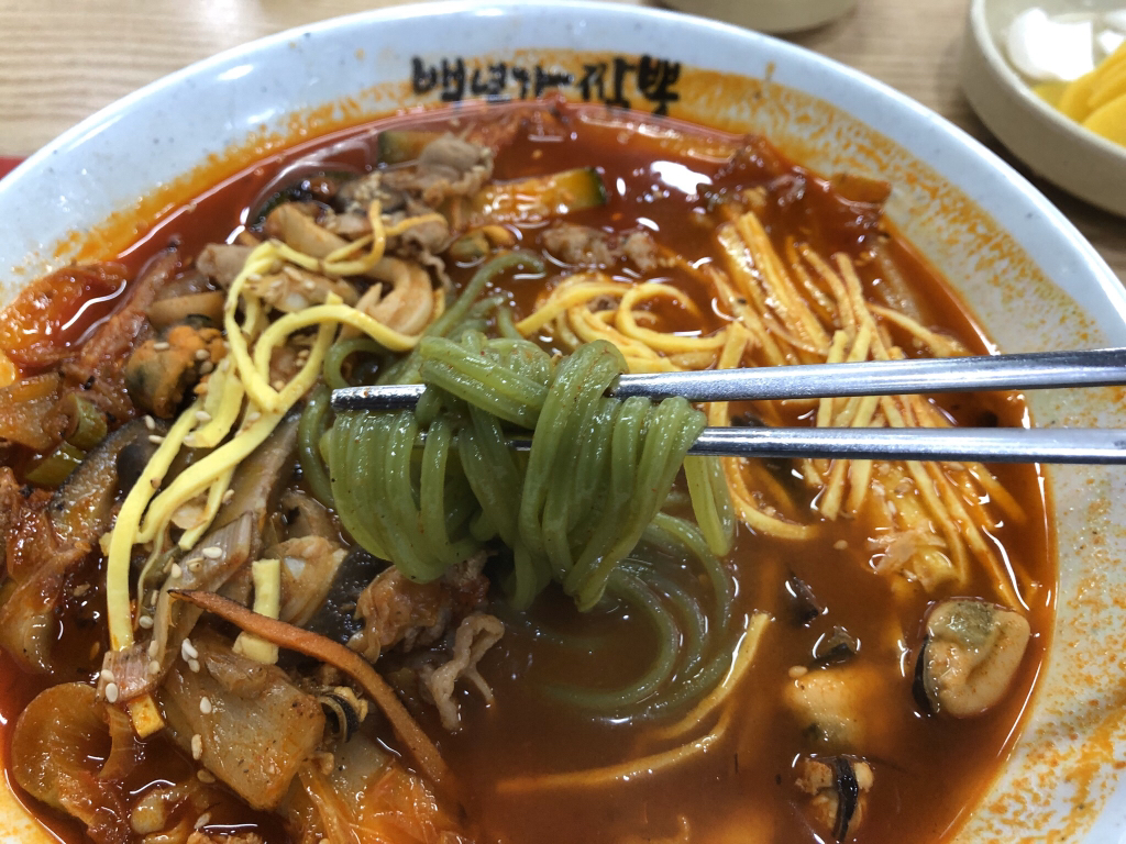 백년가짬뽕 이미지
