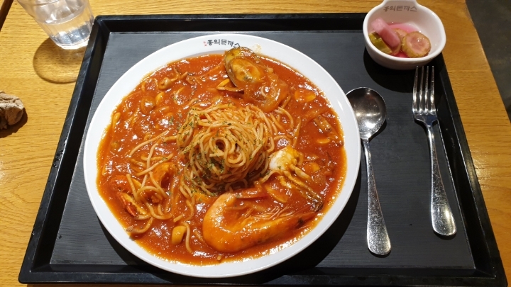 홍익돈가스 이미지