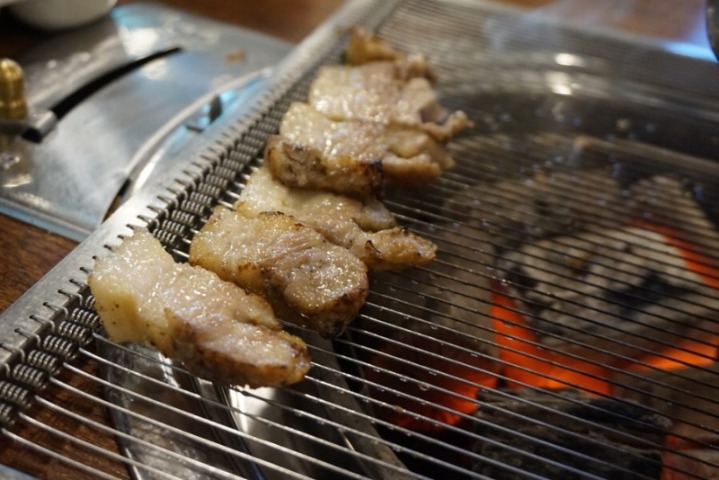 밤새먹소 이미지