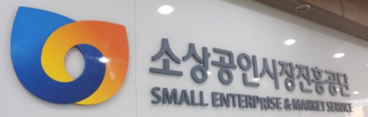 자유공간음식점 이미지