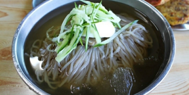 춘천막국수 이미지