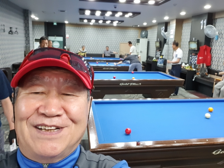 고릴라당구장 이미지