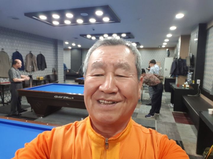 고릴라당구장 이미지