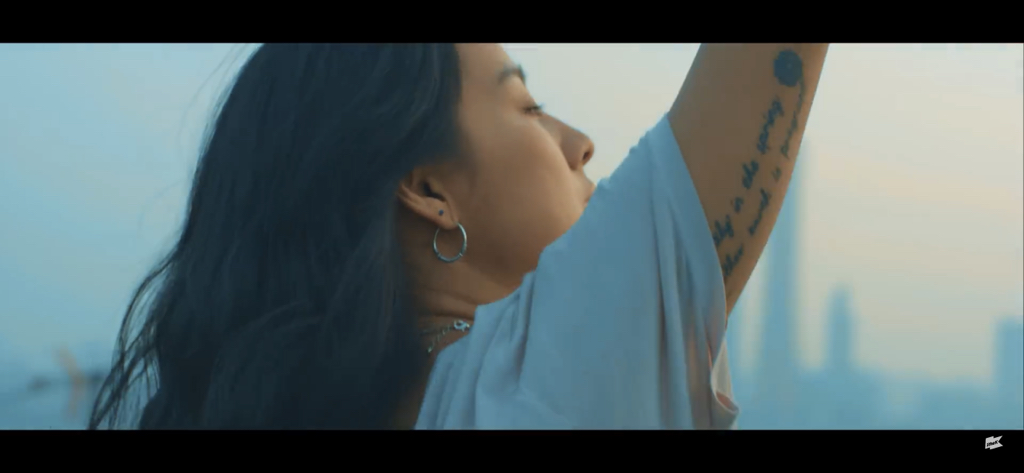 이효리와 아이유가 서로를 보며 쓴 노래가사.txt | 인스티즈