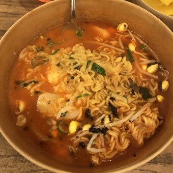 틈새 이미지