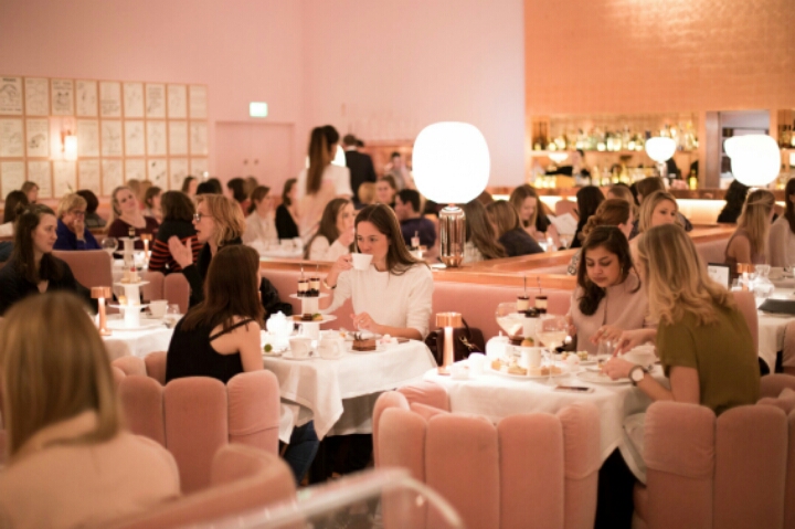 인테리어로 유명한 영국의 레스토랑 | 인스티즈