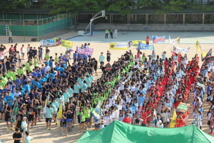 어른이 최고다 vs 학생이 최고다 | 인스티즈