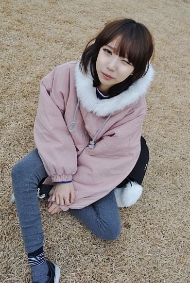 그땐 그렇게 예뻐보였던 한아름송이 야상 | 인스티즈