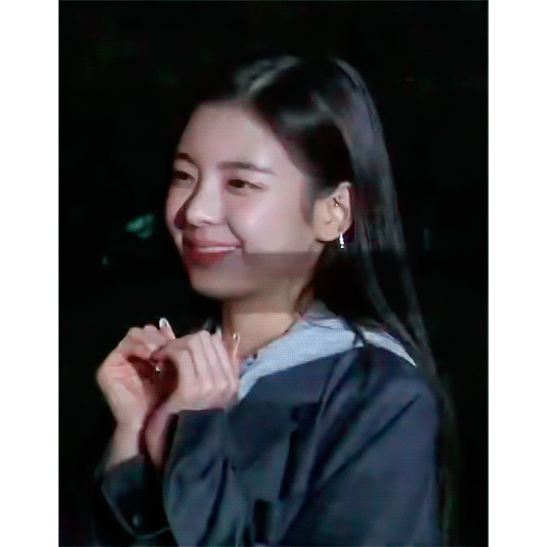 [ITZY] 옅은 화장의 리아 | 인스티즈