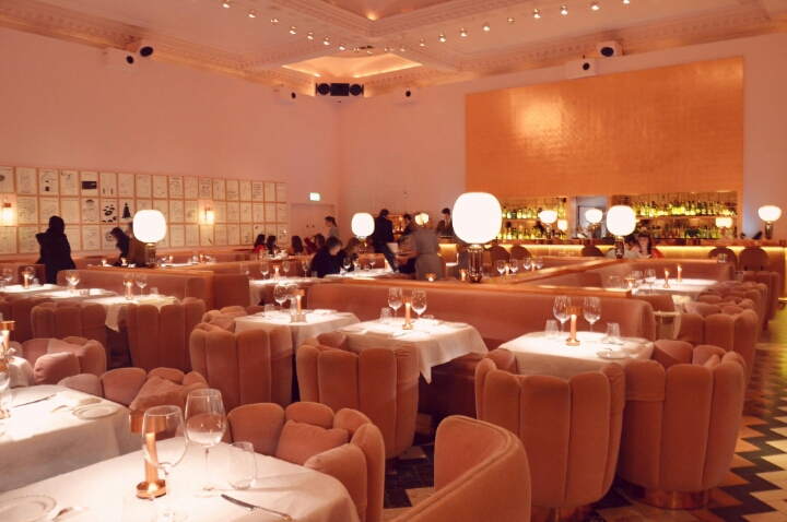 인테리어로 유명한 영국의 레스토랑 | 인스티즈