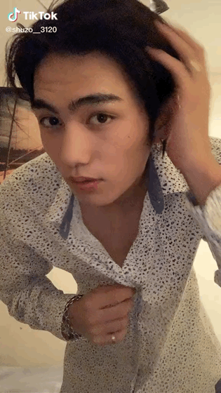 틱톡 어쩌다 화보.gif | 인스티즈