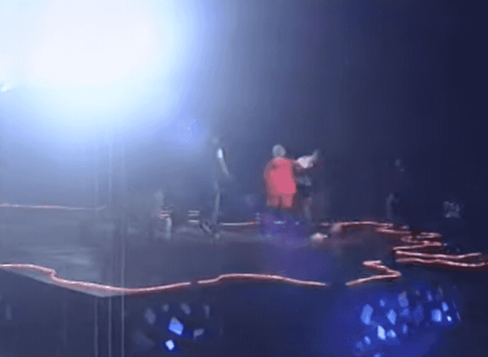 90년대 음악방송 관객난입 방송사고 3단계 | 인스티즈