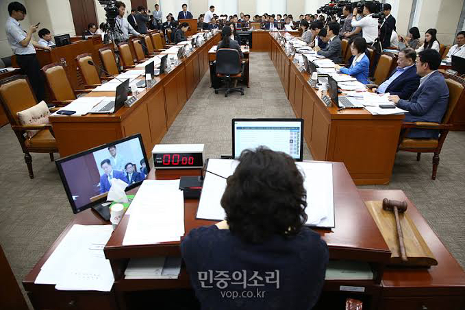 국민들 잘되는 꼴 못 보는 역대급 노양심 자한당 | 인스티즈