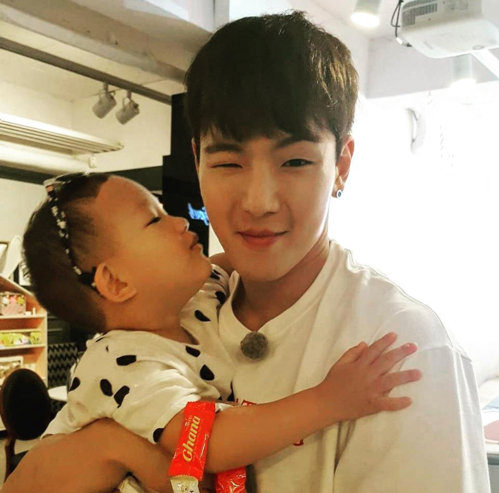 탕탕탕 이미지