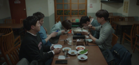 [슬기로운의사생활] 마흔살 친구들이 칼국수 먹다 개싸움난 이유 | 인스티즈