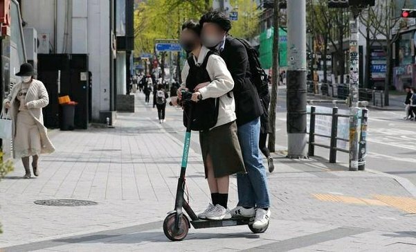 전동킥보드 사고 장면 + 이제 늘어날 수 밖에 없는 이유 | 인스티즈