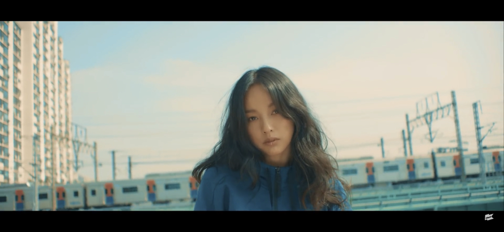 이효리와 아이유가 서로를 보며 쓴 노래가사.txt | 인스티즈