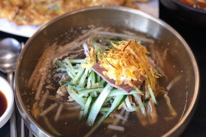 진주냉면 이미지