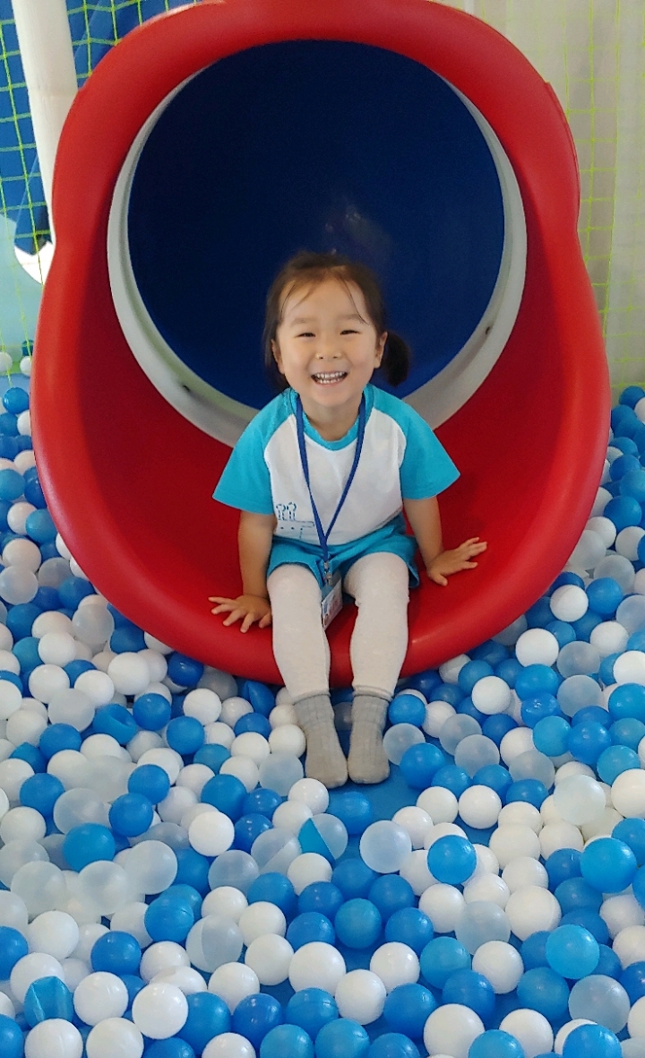 큐비쥬노리카페 이미지