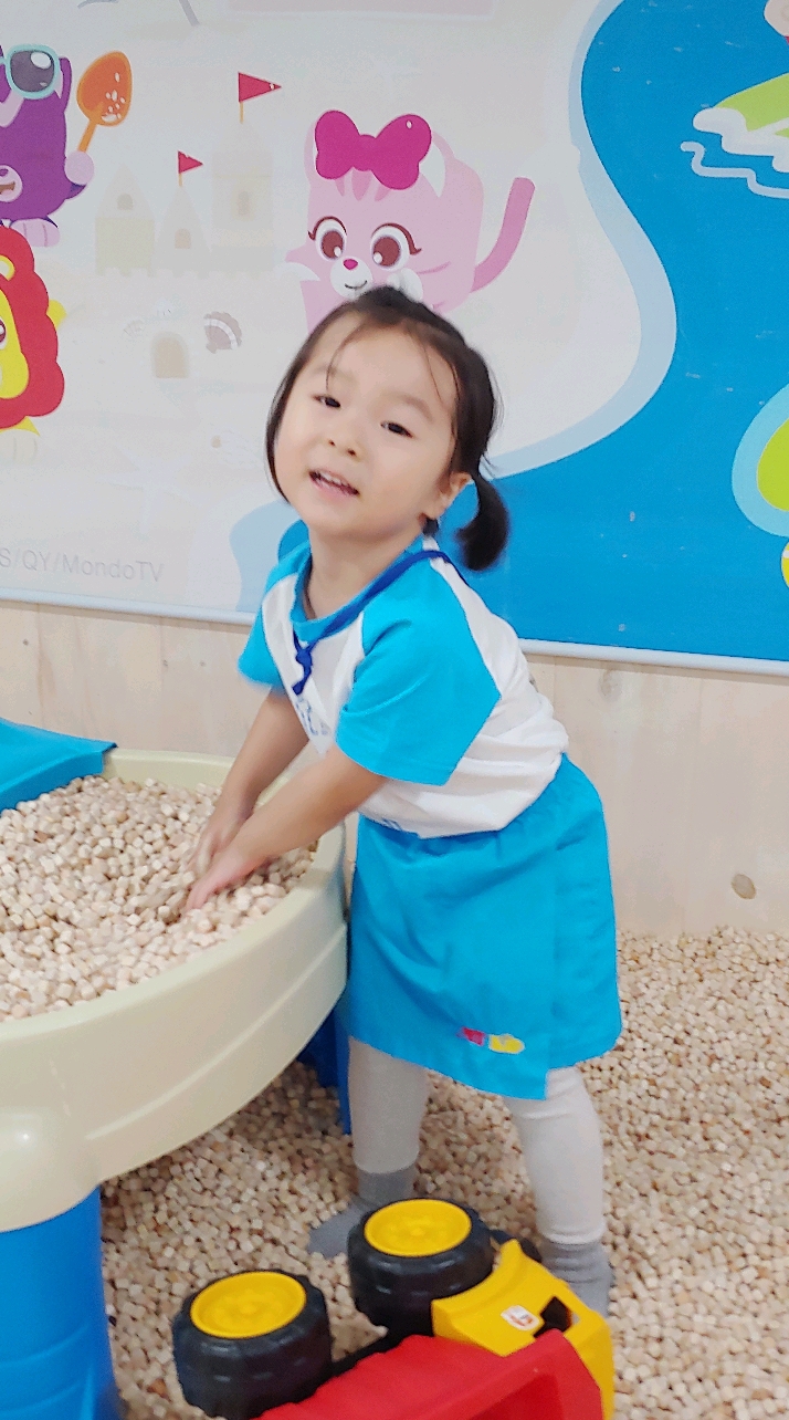 큐비쥬노리카페 이미지