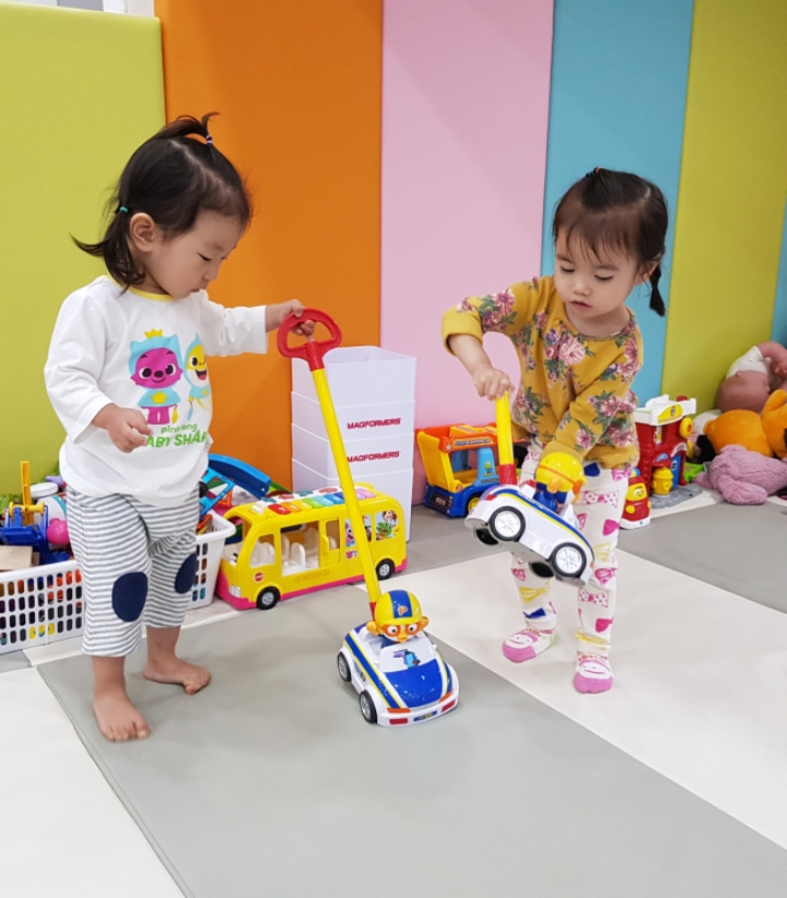 큐비쥬노리카페 이미지