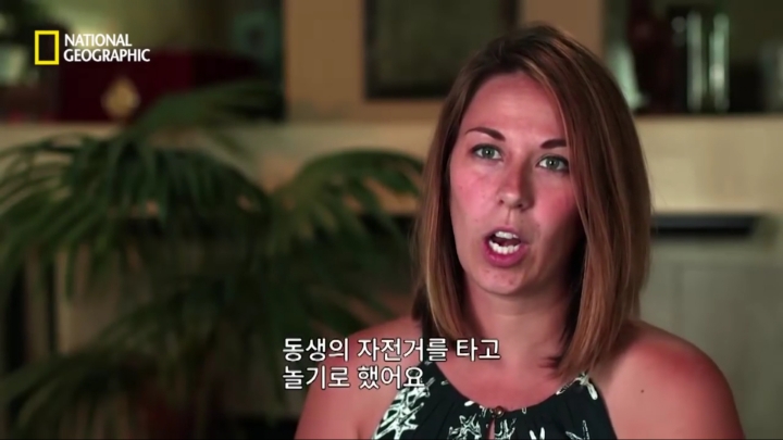 몸을 날려 아이를 구한 고양이 | 인스티즈