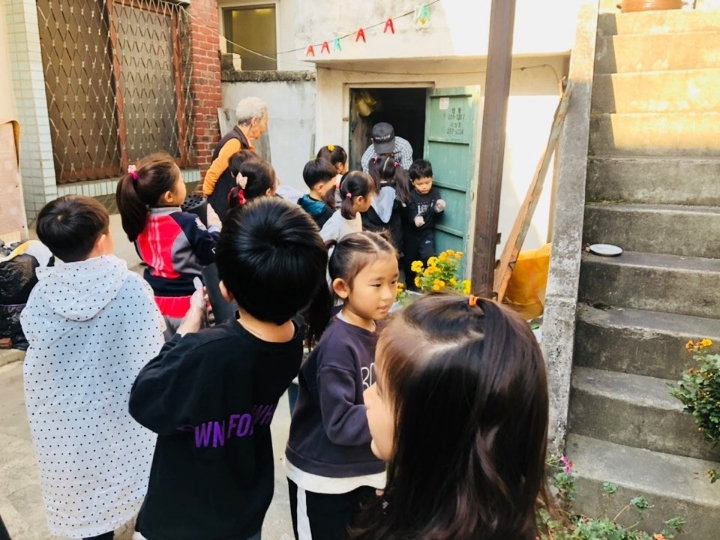 오즈킨더유치원 이미지