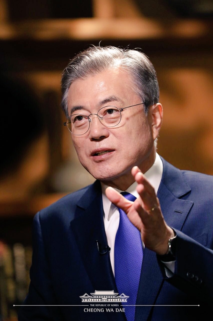 문재인정부 최초, 최고, 최장의 기록들 ㅡ 신지연 청와대 해외언론비서관님 트윗 | 인스티즈