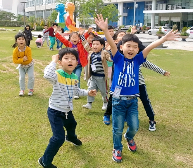 신화유치원 이미지