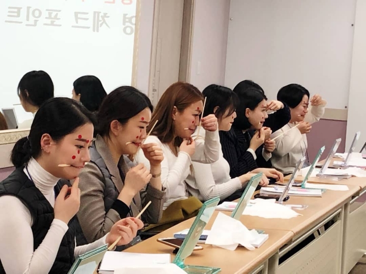 아이엔유 이미지