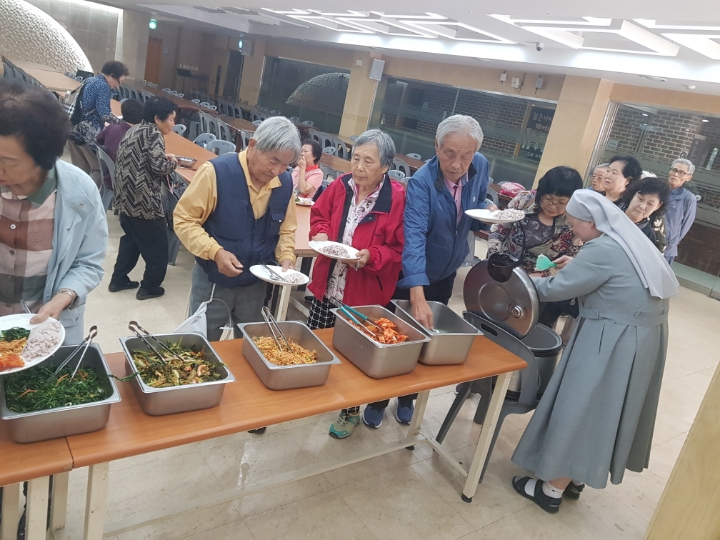 해바라기한식뷔페 이미지