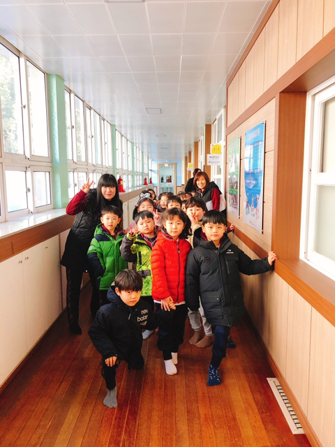 진동초등학교 이미지