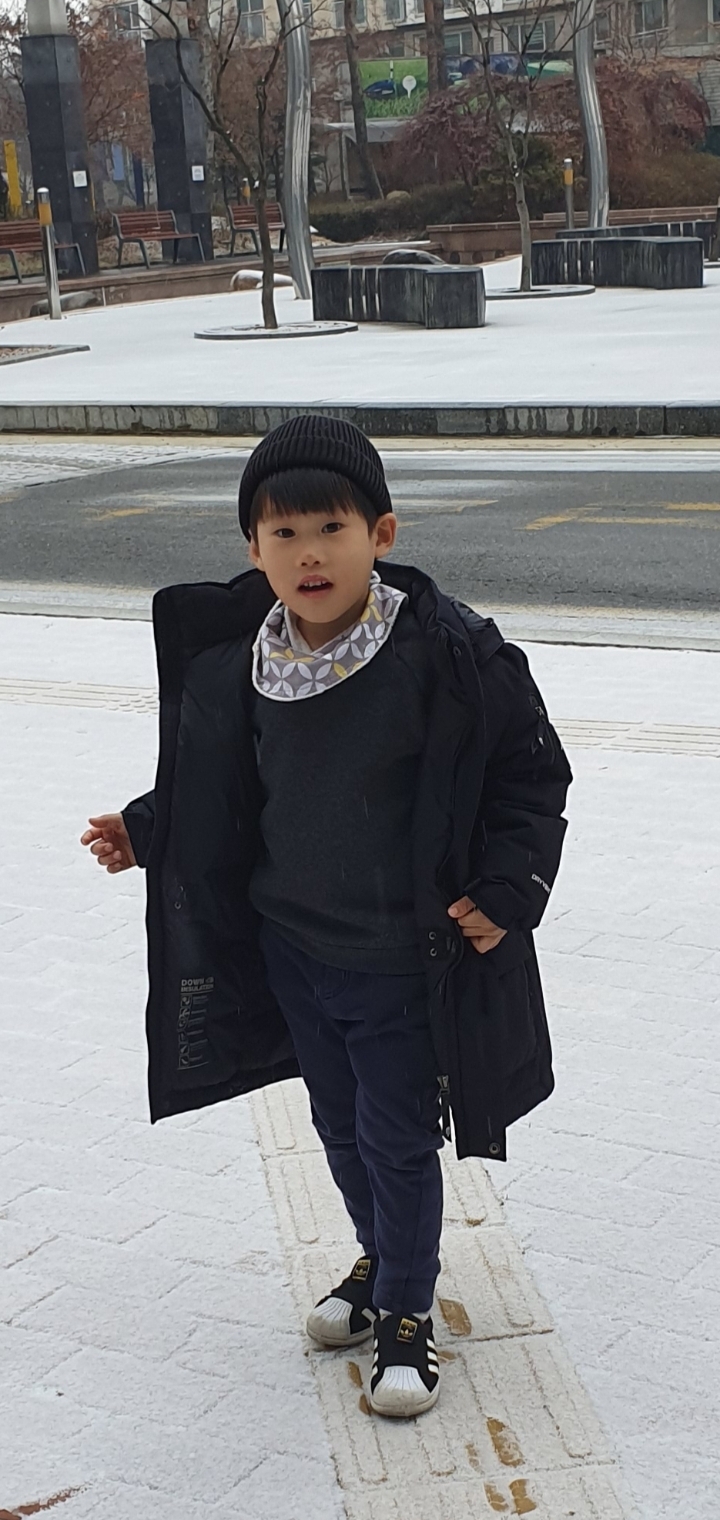 손민국 이미지