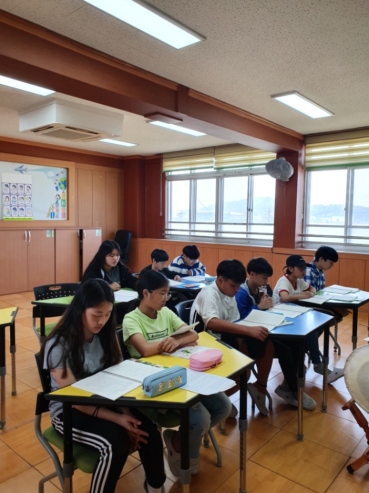 예덕초등학교 이미지