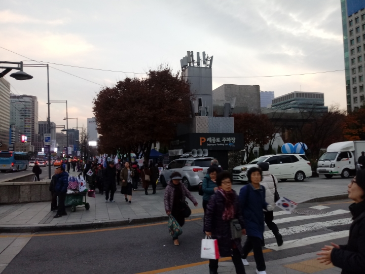 더블클릭을 하시면 이미지를 수정할 수 있습니다